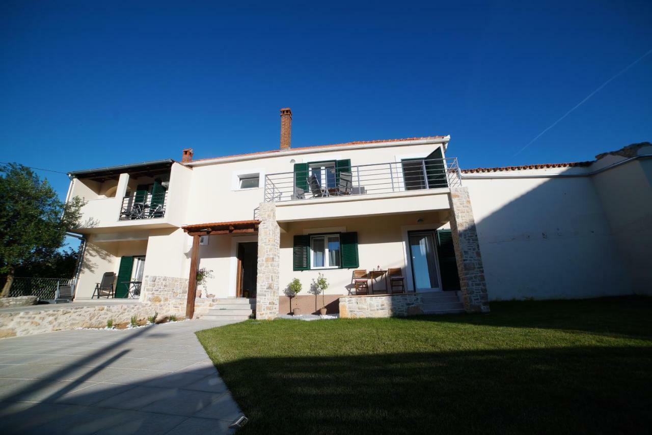 Villa Korona Apartments Zadar Exterior photo